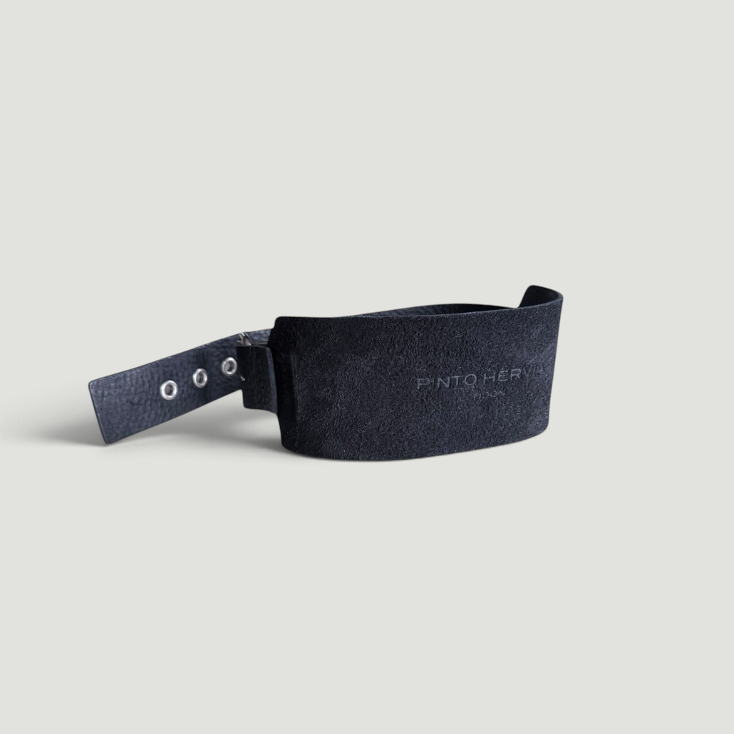 Arc Cuff - Black