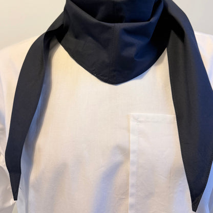 Navy cotton poplin bias-cut scarf styled on model with structured fold – Arrombo Scarf