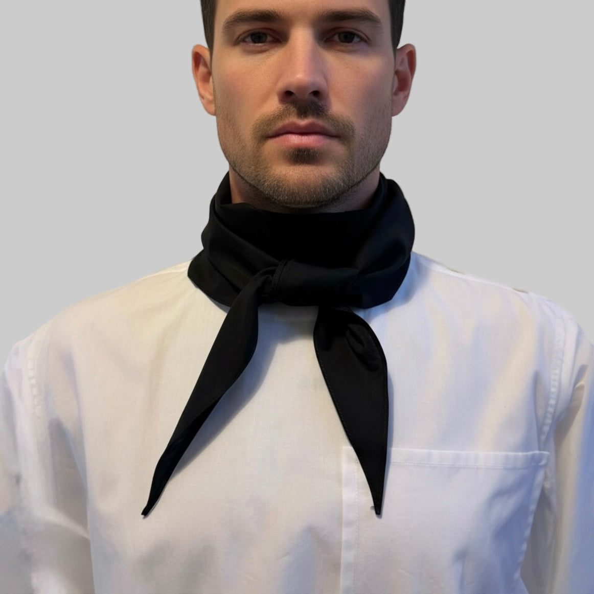 Black poplin Arrombo Scarf worn on model with minimal neck fold – Pinto Hervia London