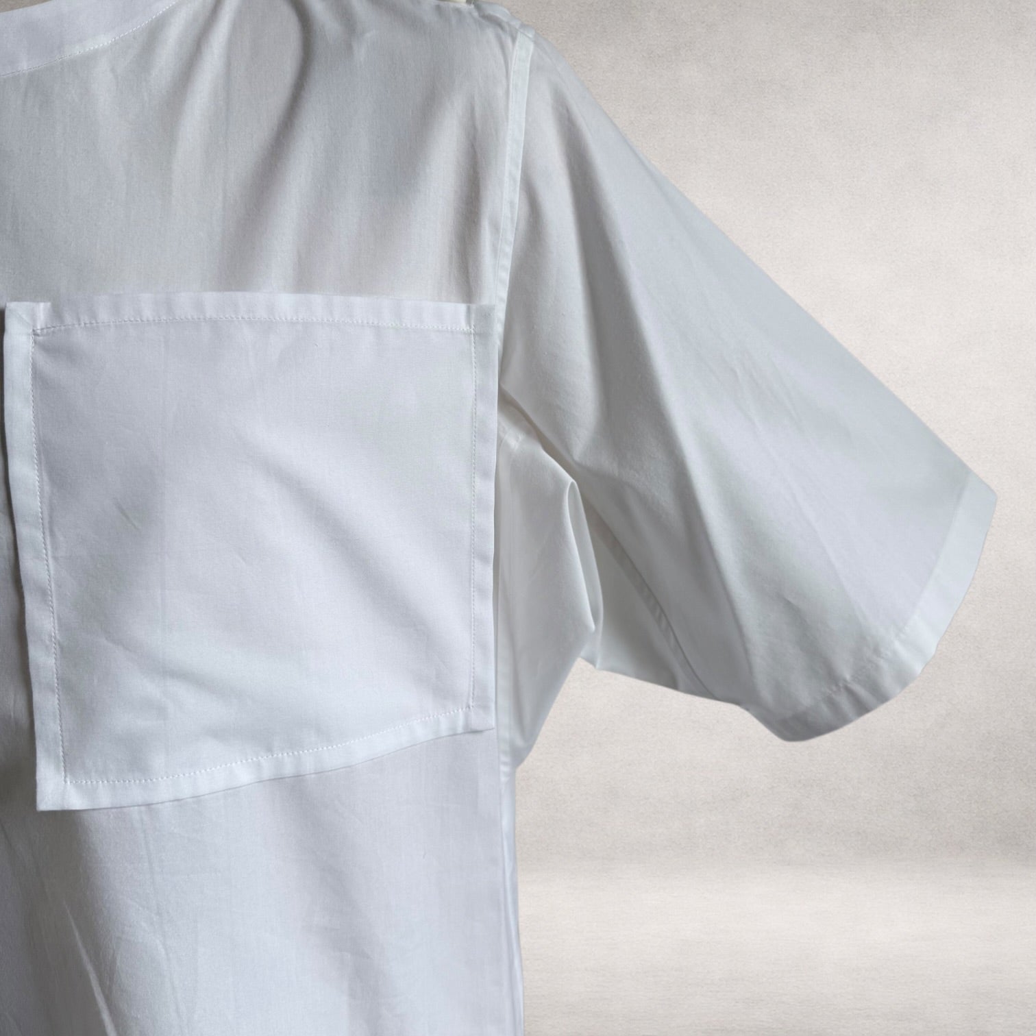 White Aries 4 shirt detail showing under arm diamond construction