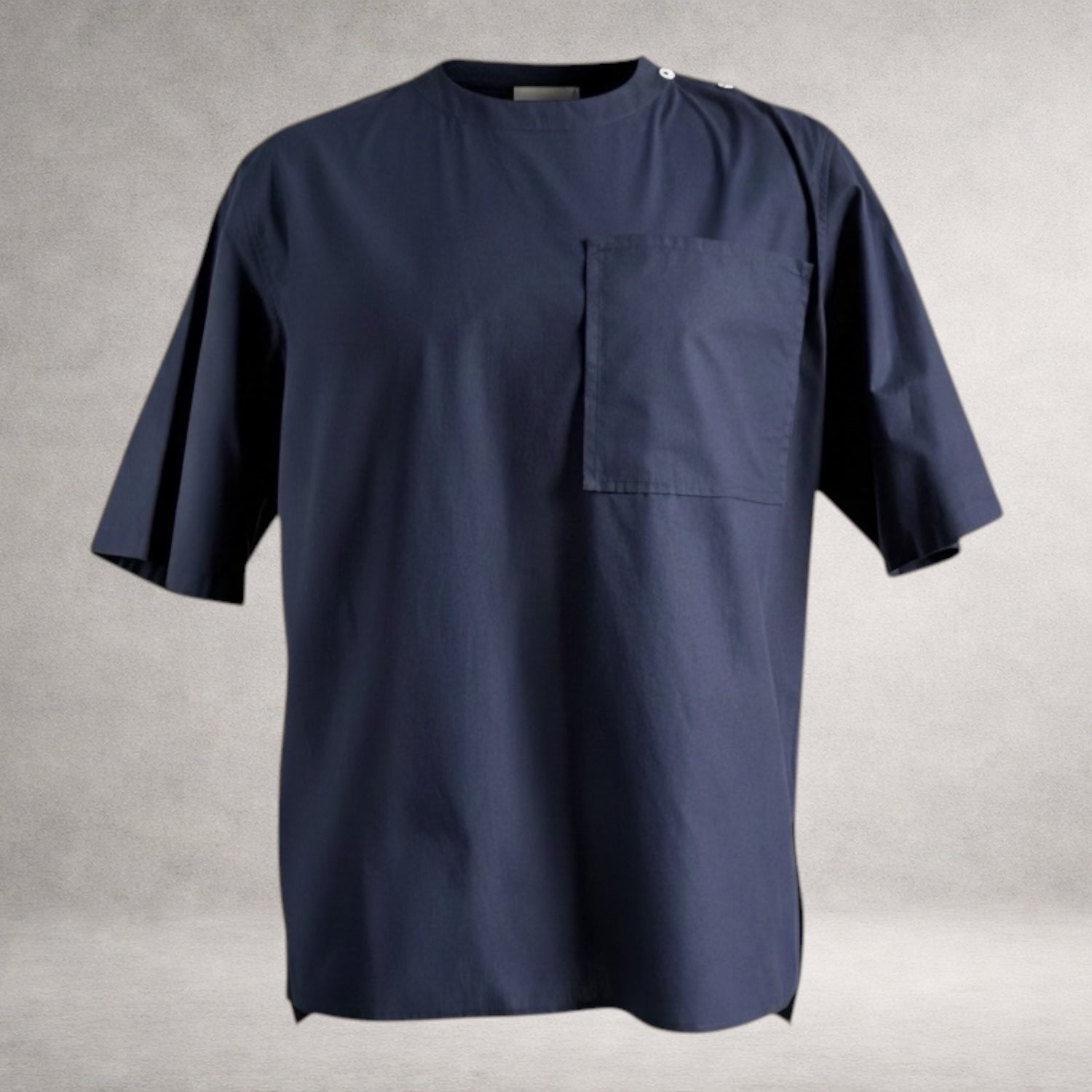 Navy Aries 4 short sleeve shirt in cotton poplin, back view, made in England