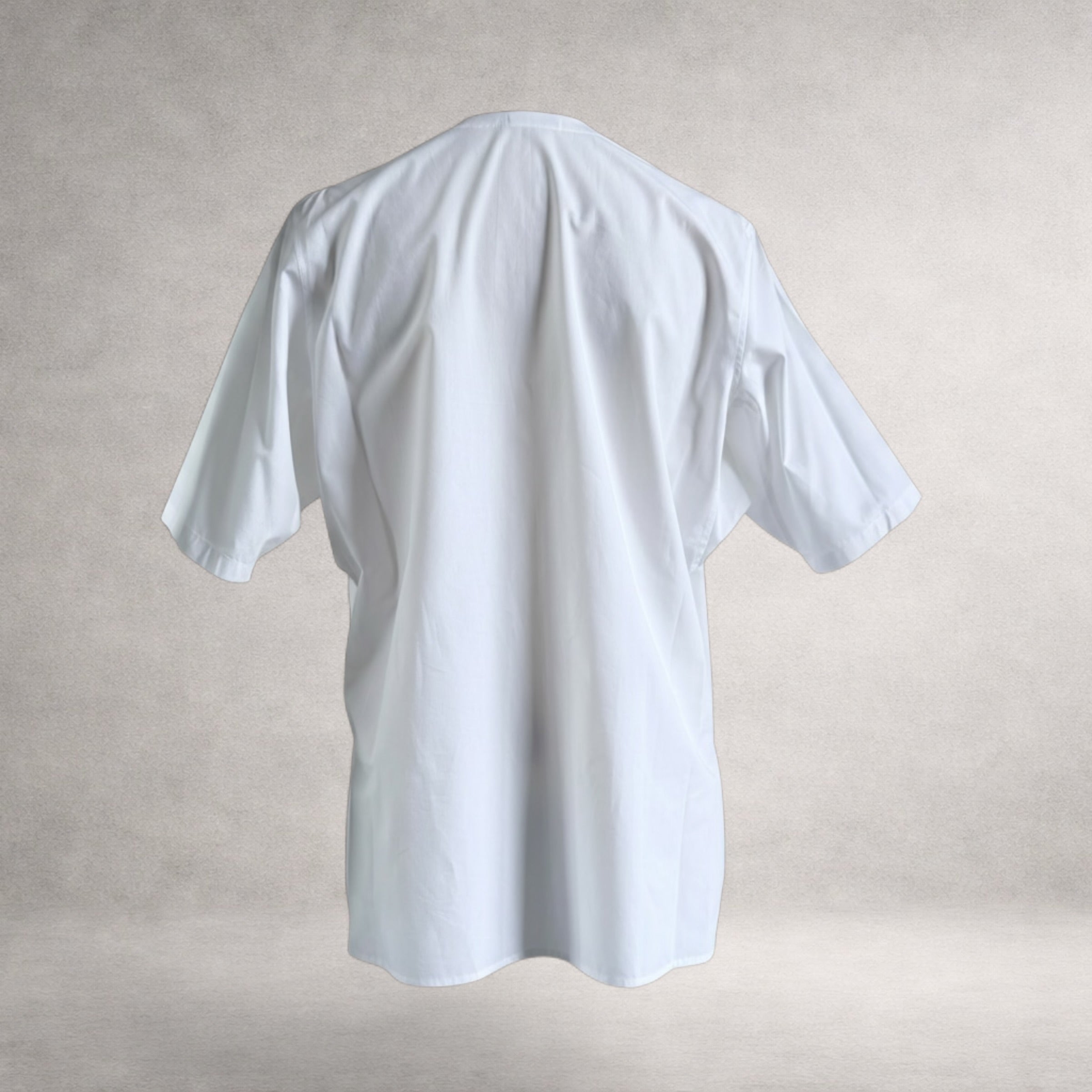 White Aries 4 short sleeve shirt in cotton poplin, back view, made in England